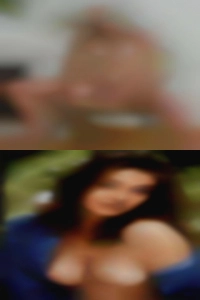 Derrekroundsaville, women